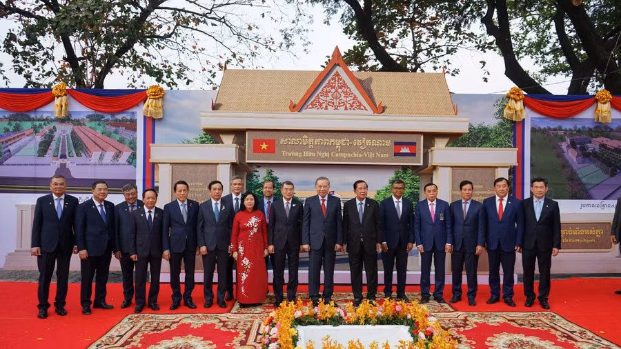khoi-cong-truong-1.jpg