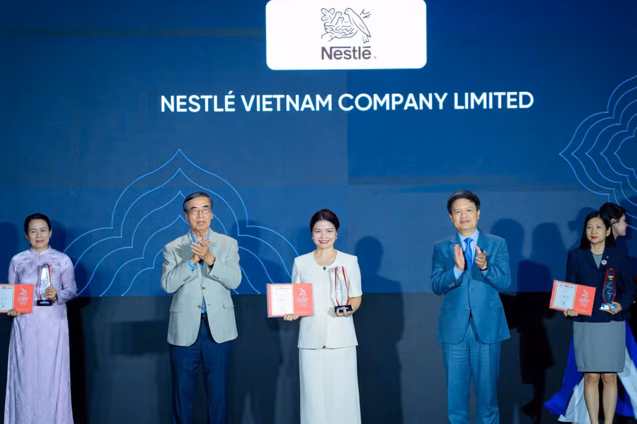 nestle-viet-nam-duoc-vinh-danh-1.jpg