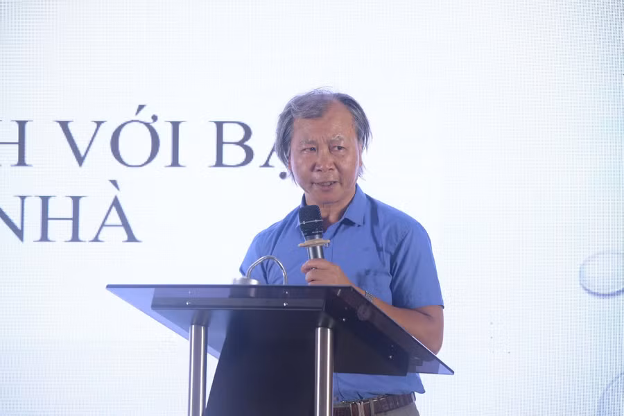 vu-dinh-anh.jpg
