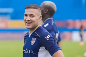 Odilzhon Abdurakhmanov gia nhập Đông Á Thanh Hóa.