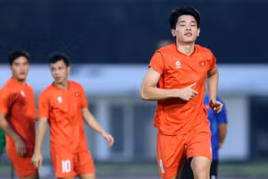 Đình Bắc quyết tâm cùng U23 Việt Nam đánh bại U23 Indonesia lên ngôi vô địch.