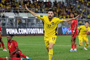 Paulo Josue tự tin có điểm trước đội tuyển Việt Nam.