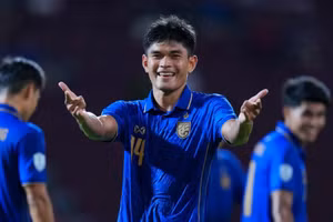 Teerasak Poeiphimai quyết cùng Thái Lan vô địch ASEAN Cup. 
