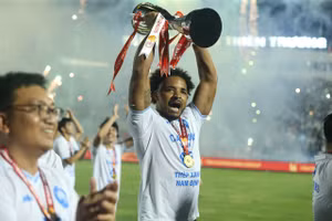 Xuân Son muốn giúp tuyển Việt Nam thắng Malaysia ở lượt về Asian Cup.