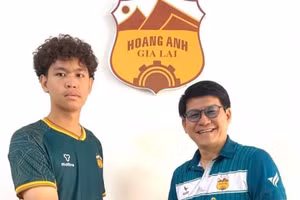 Chaloongphum Phongđược đồn đoán sắp chia tay Hoàng Anh Gia Lai.