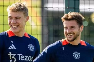 Rasmus Hojlund và Mason Mount trở lại tập luyện hậu chấn thương.