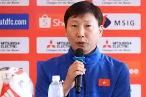 HLV Kim Sang-sik hài lòng với chiến tích vào chung kết AFF Cup.