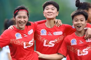 CLB TP HCM I lên ngôi ở giải Vô địch quốc gia 2024.