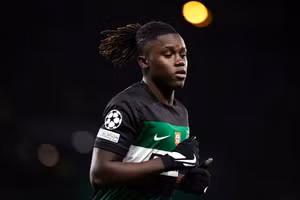 Geovany Quenda lọt tầm ngắm của Man United. 