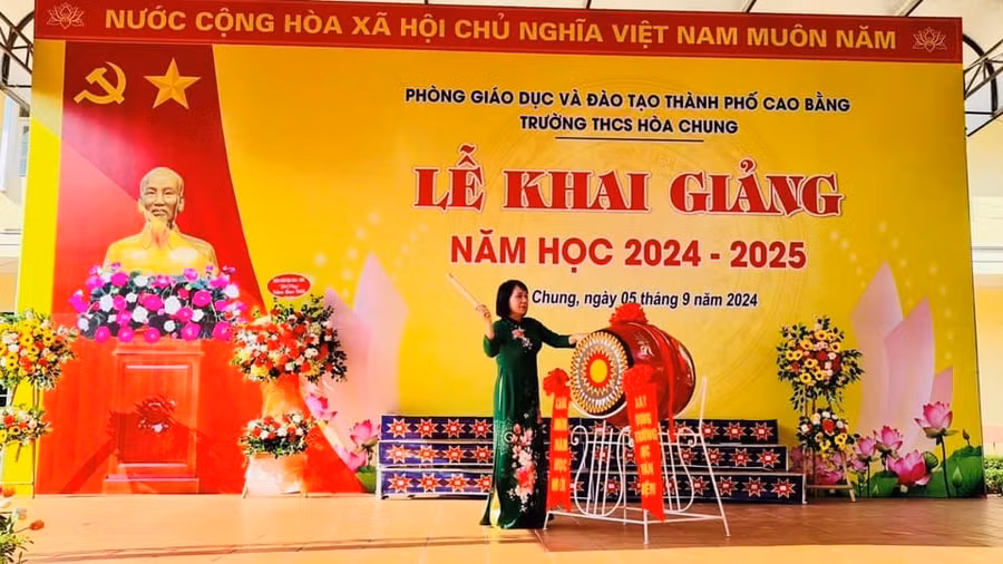 a9-hoa-chung.jpg