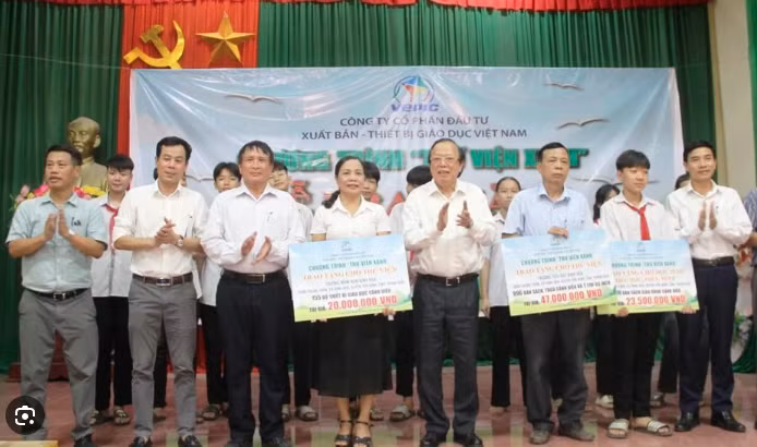 a3-cd-bai-2-9395-5493.png