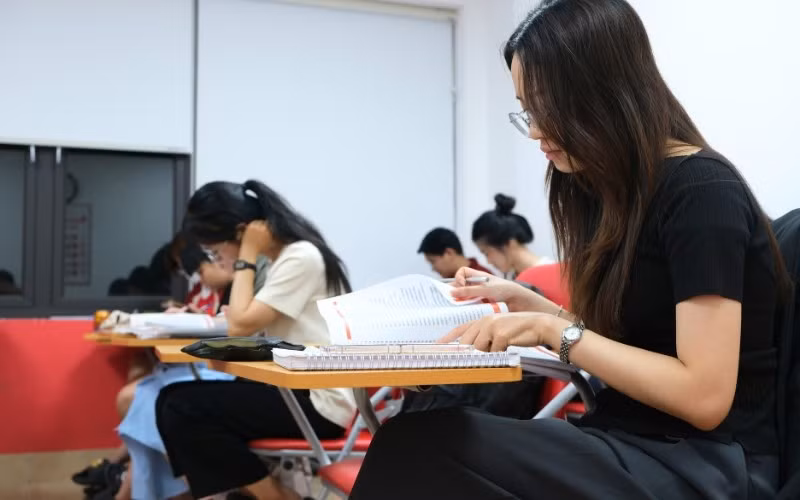 ielts-arena-dong-hanh-02-a3-nl-6808.jpg