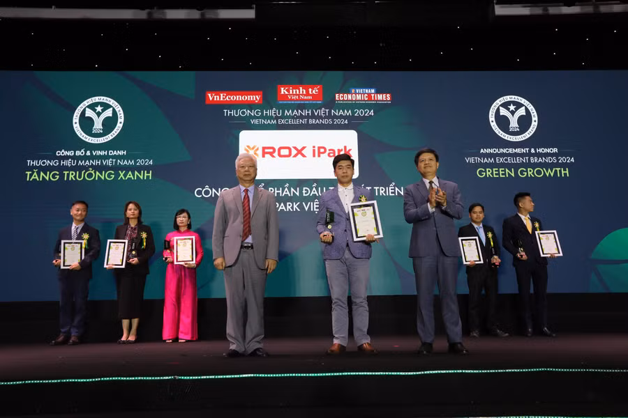 ROX iPark được vinh danh là doanh nghiệp tăng trưởng xanh