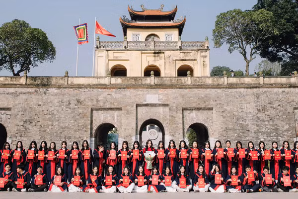 Mỗi học sinh được khuyến khích phát huy năng lực riêng để cùng tạo nên thành công chung.