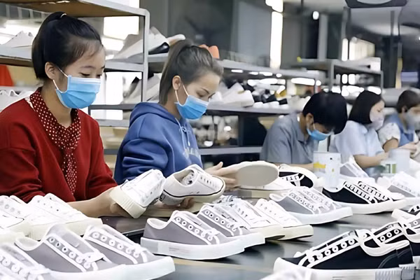 Nếu chủ động được nguồn nguyên liệu trong nước, ngành da giày sẽ tăng đóng góp đáng kể vào kim ngạch xuất khẩu.