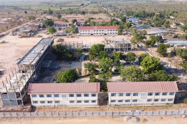 Dự án Trường Phổ thông nội trú liên cấp TH&THCS xã Ia Lốp đạt trên 40% tiến độ.
