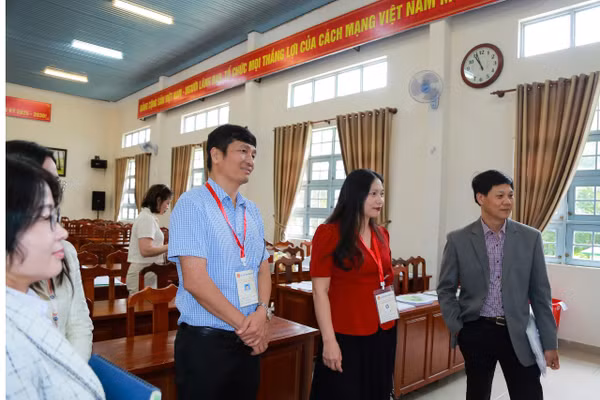 Đoàn kiểm tra công tác chuẩn bị Kỳ thi tốt nghiệp THPT năm 2026 tại Lâm Đồng.