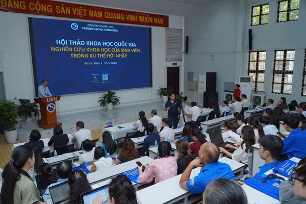 Hội thảo khoa học quốc gia “Nghiên cứu khoa học của sinh viên trong xu thế hội nhập".