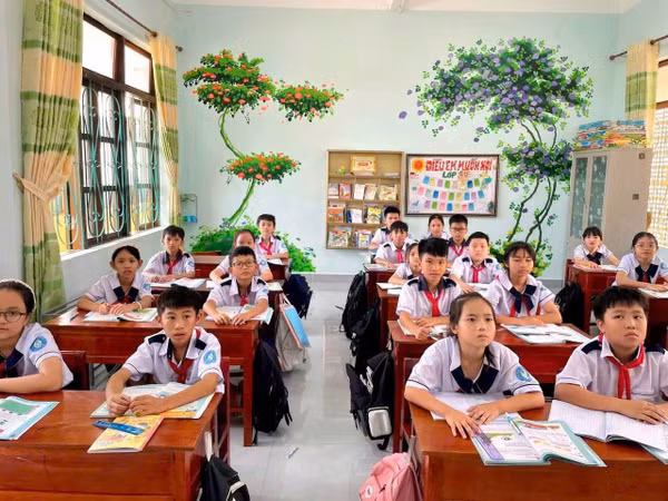 Điều kiện xếp hạng II mới với giáo viên tiểu học