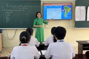 Giờ học tại Trường THPT Tô Hiến Thành (Thanh Hóa). Ảnh: NTCC