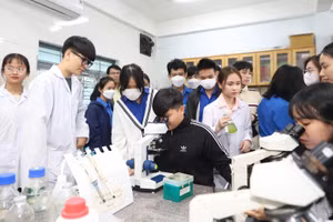 Sinh viên Trường Đại học Sư phạm (Đại học Đà Nẵng). Ảnh: NTCC