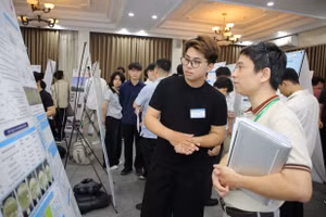 Sinh viên Trường Đại học Công nghệ (Đại học Quốc gia Hà Nội) tại Hội nghị Sinh viên nghiên cứu khoa học cấp trường năm 2026. Ảnh: Website nhà trường