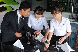 Một buổi học thực hành của Trường Cao đẳng nghề Hoa Sen. 