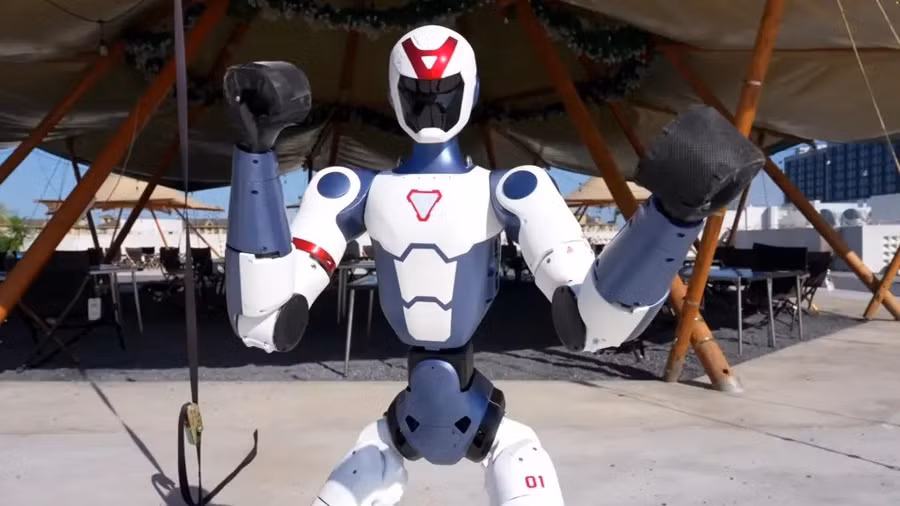 muc-gia-thap-bat-ngo-cho-robot-hinh-nguoi-co-the-chay-nhao-lon-dam-boc.jpg