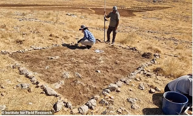 bi-an-mendik-tepe-he-lo-khu-dinh-cu-co-xua-vuot-stonehenge-7000-nam.jpg