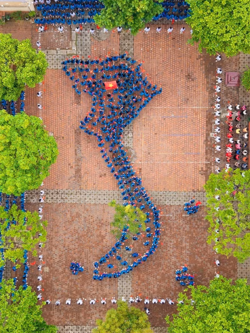 z6552935611733-a22c49c58cada745ec313023e23c5b88.jpg