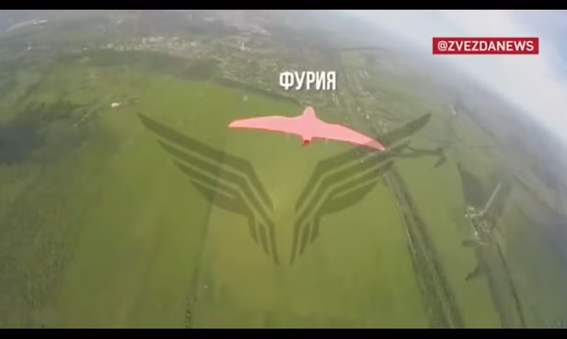 Hỏa lực đồng loạt tấn công sân bay, phá 7 kho đạn và trung tâm điều khiển UAV