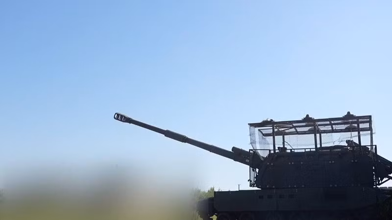 phao-tu-hanh-2s19m2-xuat-hien-voi-bep-nuong-ngoai-troi-va-anten-gay-nhieu-2.jpg