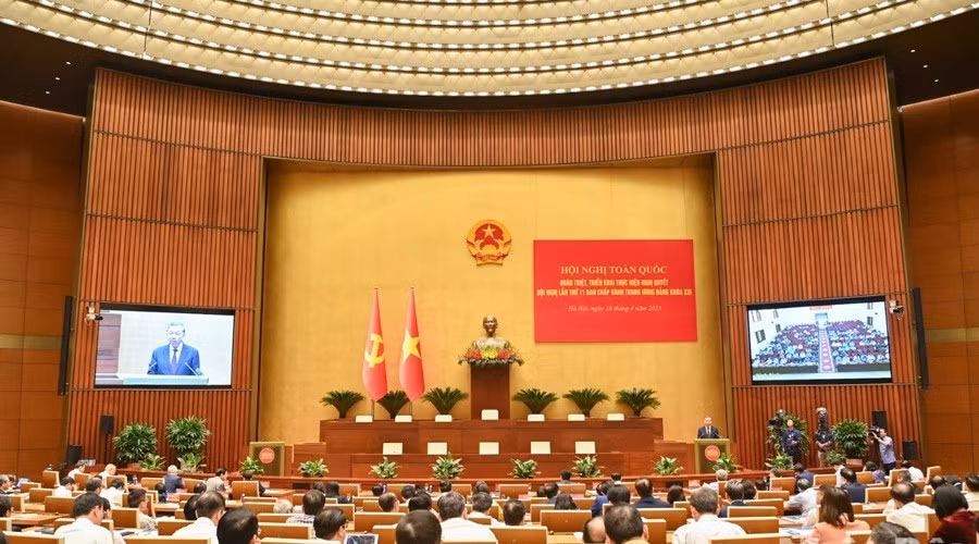 phat-bieu-cua-tong-bi-thu-to-lam2.jpg