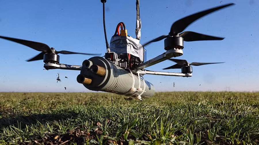 Drone Rubicon phá hủy 13.000 vũ khí, khí tài