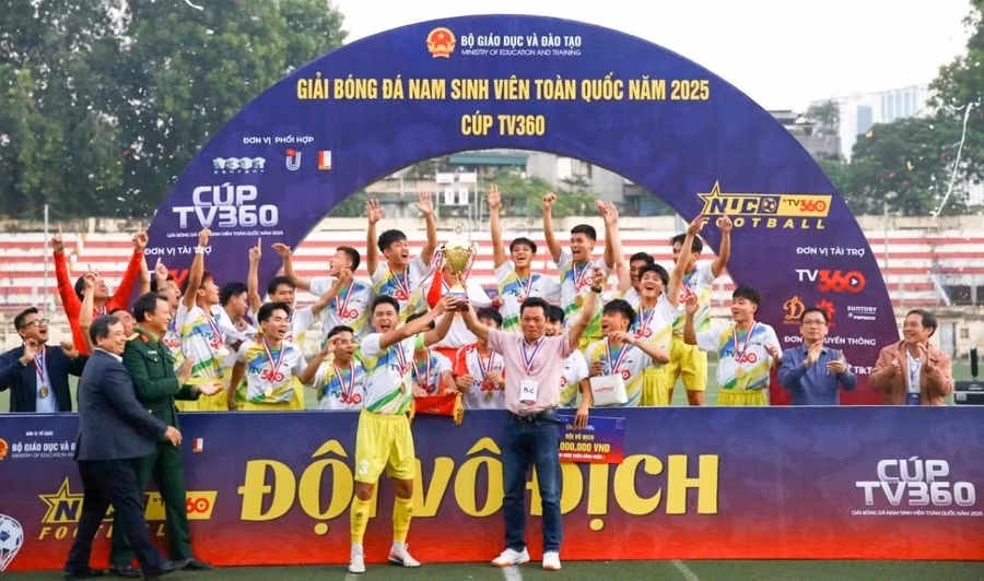 mot-nam-but-pha-cua-hoi-the-thao-dai-hoc-va-chuyen-nghiep-hue-1.jpg