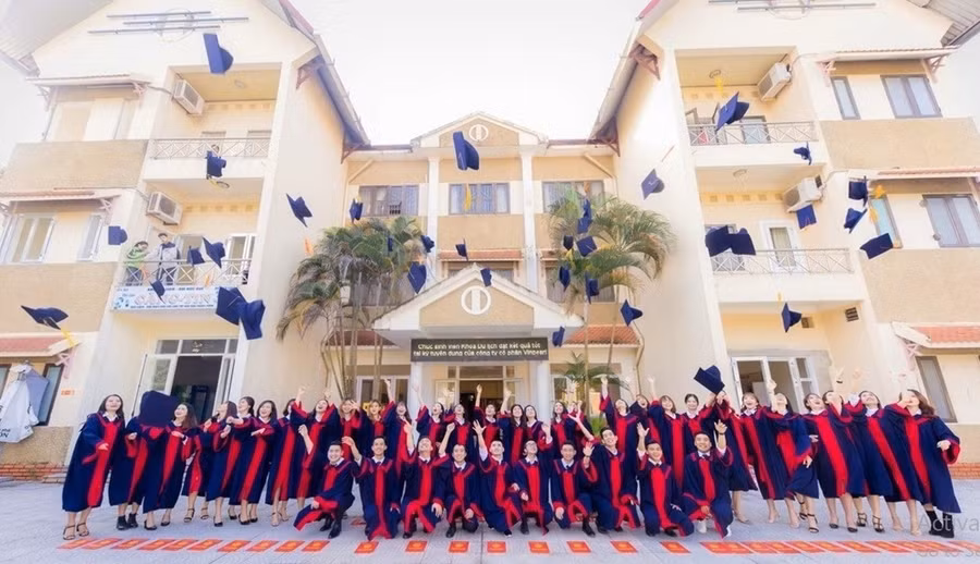 Trường Du lịch – Đại học Huế, cơ sở đào tạo nguồn nhân lực du lịch chất lượng cao khu vực miền Trung - Tây Nguyên và quốc gia.