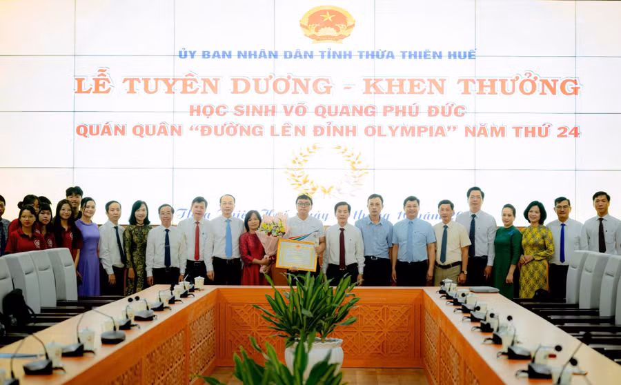 a4-xay-dung-tp-hue-thanh-trung-tam-lon-cua-ca-nuoc-ve-giao-duc-va-dao-tao-da-nganh-da-linh-vuc-chat-luong-cao.jpg
