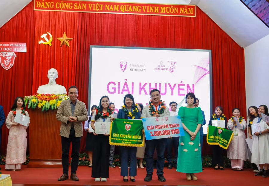 290c8044.jpg