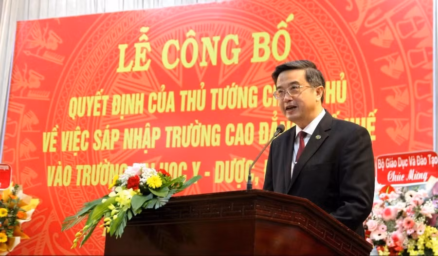 GS.TS.BS Nguyễn Vũ Quốc Huy, Quyền Giám đốc Đại học Huế có Thư ngỏ đến toàn thể cán bộ, giảng viên, cán bộ lão thành.