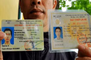 Người dân có thể tới Công an xã, phường làm thủ tục cấp, đổi bằng lái xe