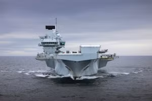 HMS Queen Elizabeth trở thành tàu chỉ huy của NATO sau 2 năm tân trang