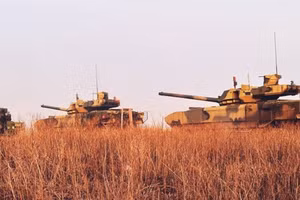 Nga tuyên bố chuyển đổi T-14 Armata thành... tổ hợp tên lửa phòng không tầm ngắn
