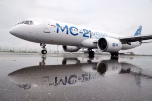 Bắt đầu sản xuất hàng loạt máy bay MS-21 khi Rosaviatsiya bật đèn xanh