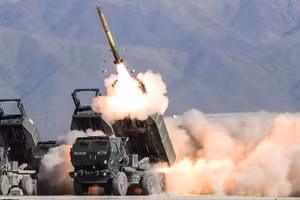 Lục quân Mỹ mua tới 133.000 tên lửa GMLRS cho hệ thống HIMARS