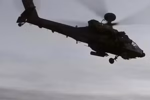 Số vụ tai nạn đối với trực thăng Apache của Mỹ đạt mức kỷ lục
