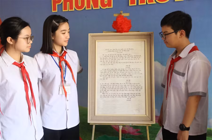anh-bac-ho-3.jpg