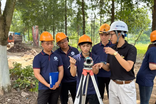 Từ chính sách học bổng kỳ vọng giải bài toán thiếu kỹ sư xây dựng giỏi 
