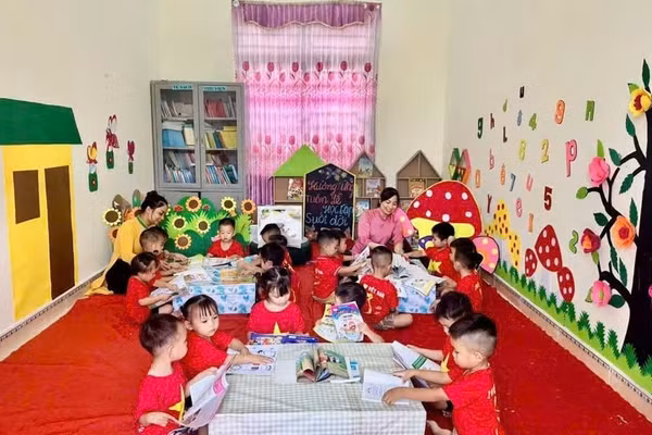 Dồn nguồn lực về nơi vùng khó để giữ học sinh vùng cao