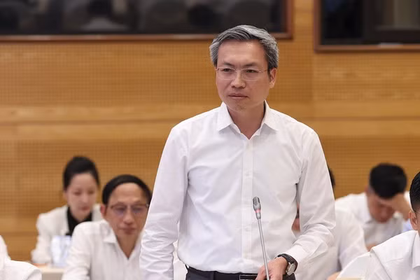 Thiếu tướng Nguyễn Quốc Toản, Chánh Văn phòng, Người phát ngôn Bộ Công an thông tin về công tác đấu tranh với tội phạm lừa đảo 'hợp đồng kỳ nghỉ' 