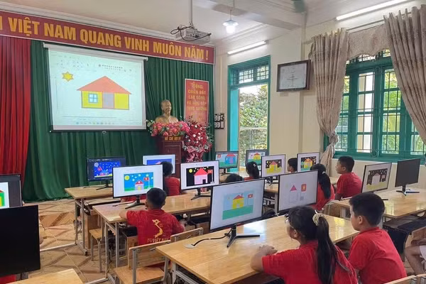 Phòng học bộ môn giúp các em học sinh có môi trường tốt hơn để tiếp cận kiến thức.